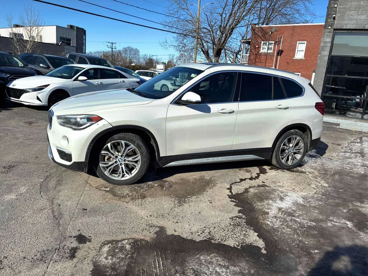 BMW X1 * xDrive28i * ПАНОРАМА* ПОЕГРЕВИ* ВИДЕО*  - изображение 2