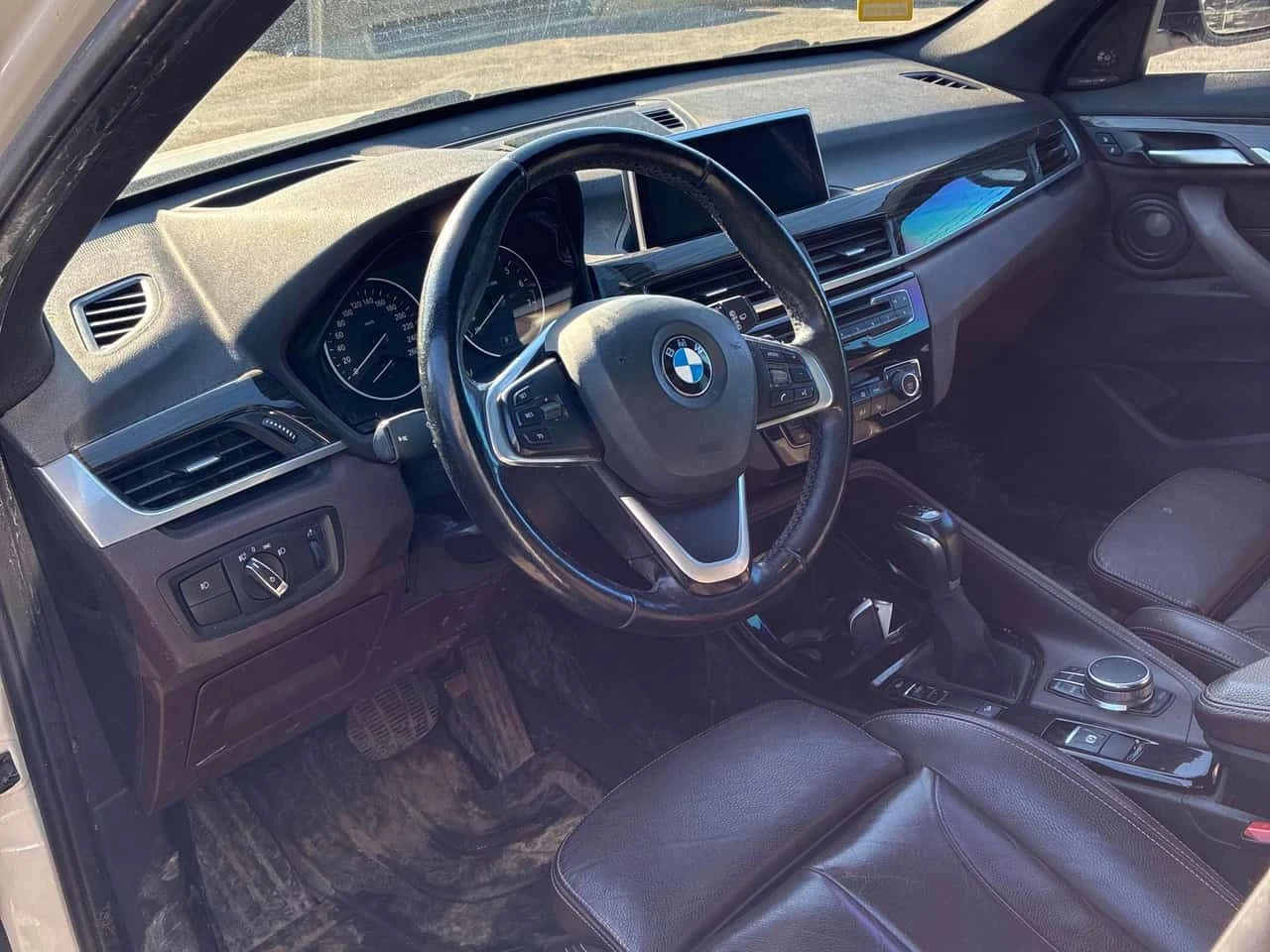 BMW X1 * xDrive28i * ПАНОРАМА* ПОЕГРЕВИ* ВИДЕО*  - изображение 5