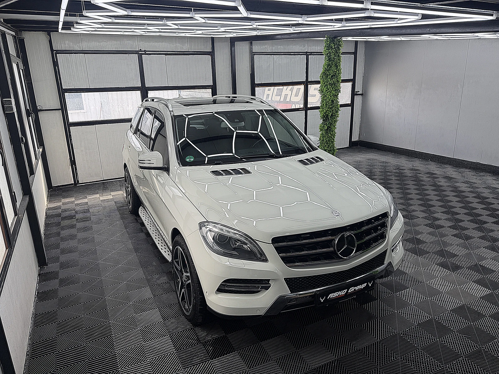Mercedes-Benz ML 350 AMG-line/ECO START STOP/KAMERA/ СОБСТВЕН ЛИЗИНГ, снимка 7 - Автомобили и джипове - 53988161