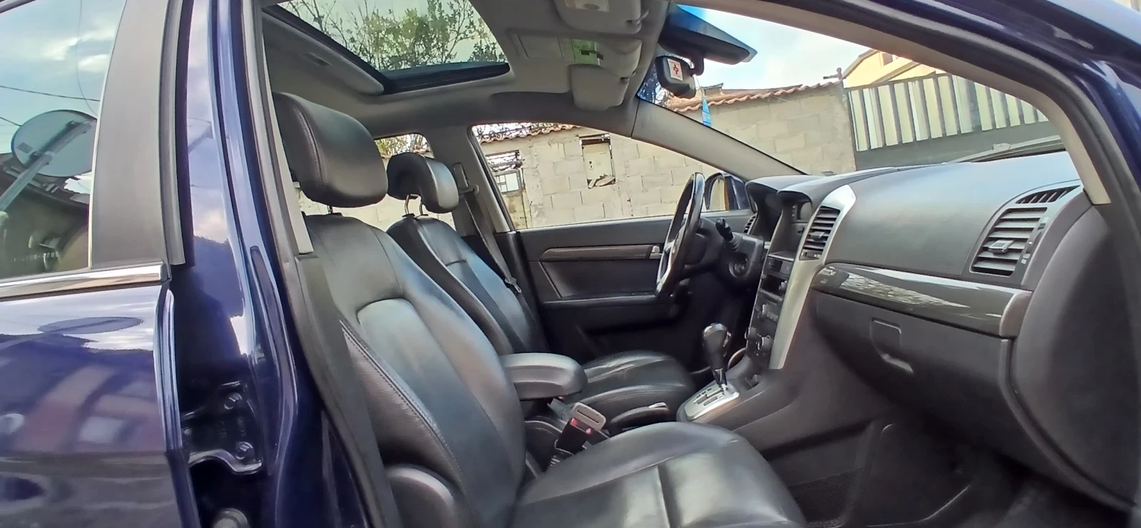 Chevrolet Captiva 2.0 4x4 КОЖА 7 МЕСТНА , снимка 11 - Автомобили и джипове - 54195638