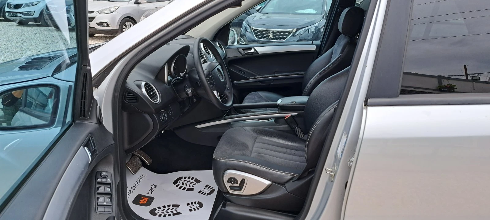 Mercedes-Benz ML 320 CDI 224kc, Нави, Памет, Кожа, 4 Matic, снимка 9 - Автомобили и джипове - 54207848