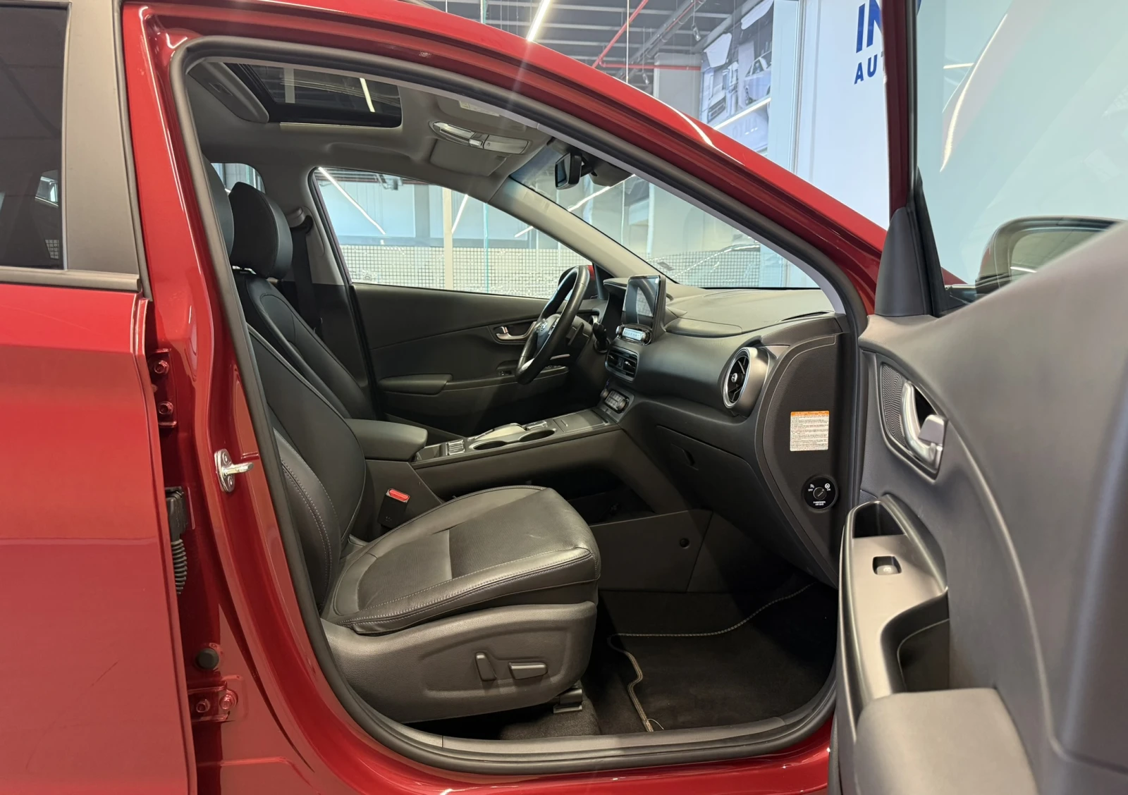 Hyundai Kona EV 64kWh PREMIUM, снимка 16 - Автомобили и джипове - 54691264