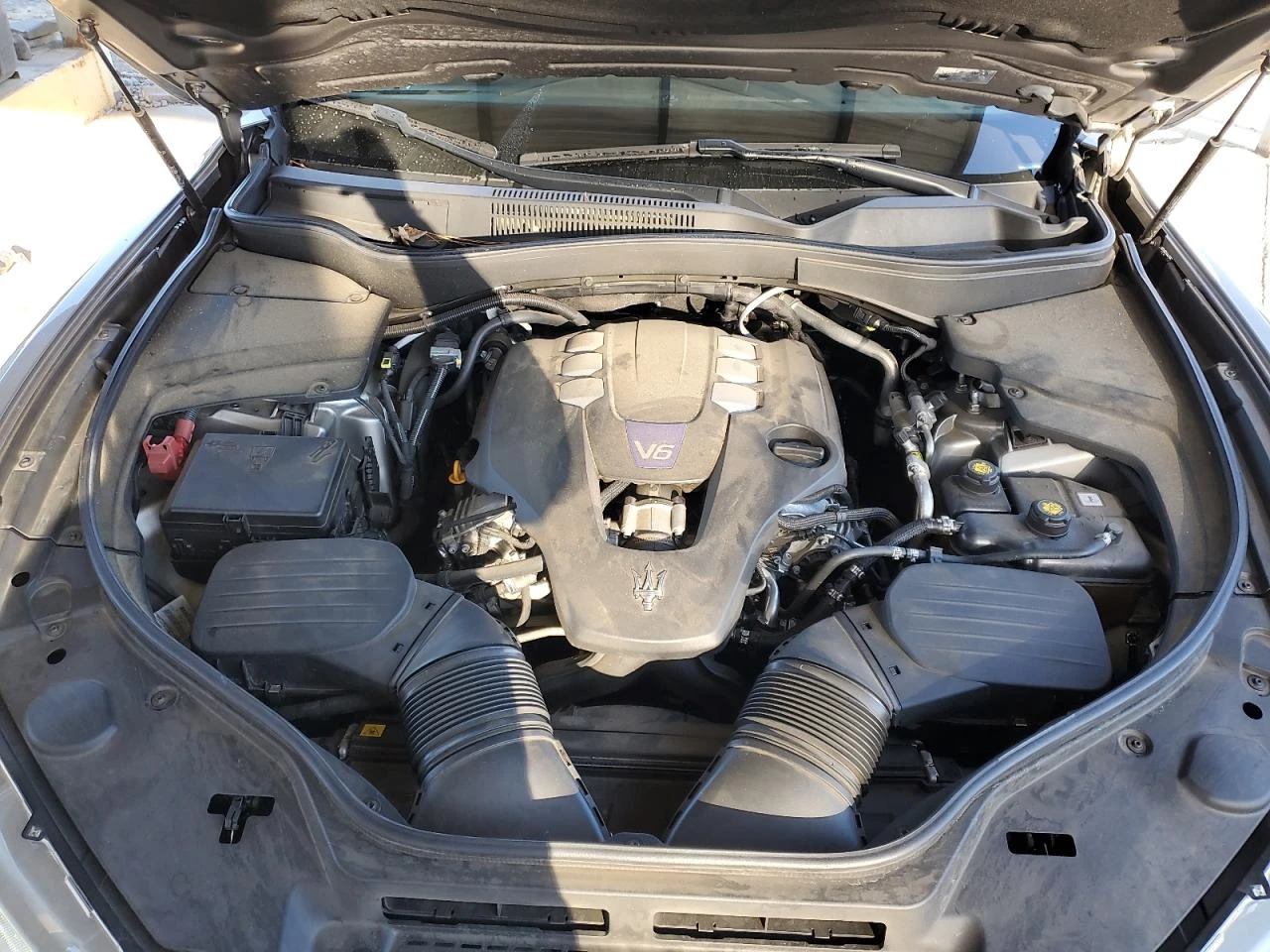 Maserati Levante 3l S Sport, снимка 11 - Автомобили и джипове - 54960188