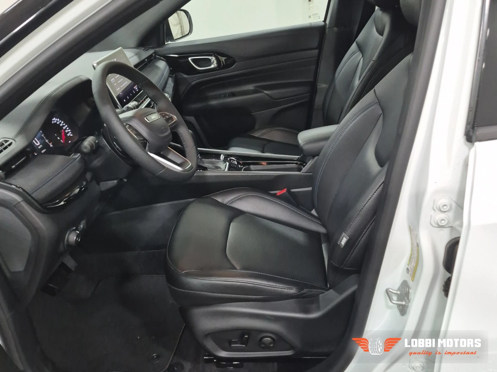 Jeep Compass, снимка 5 - Автомобили и джипове - 55928634