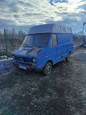 Iveco 30-8 2.5 TD, снимка 1