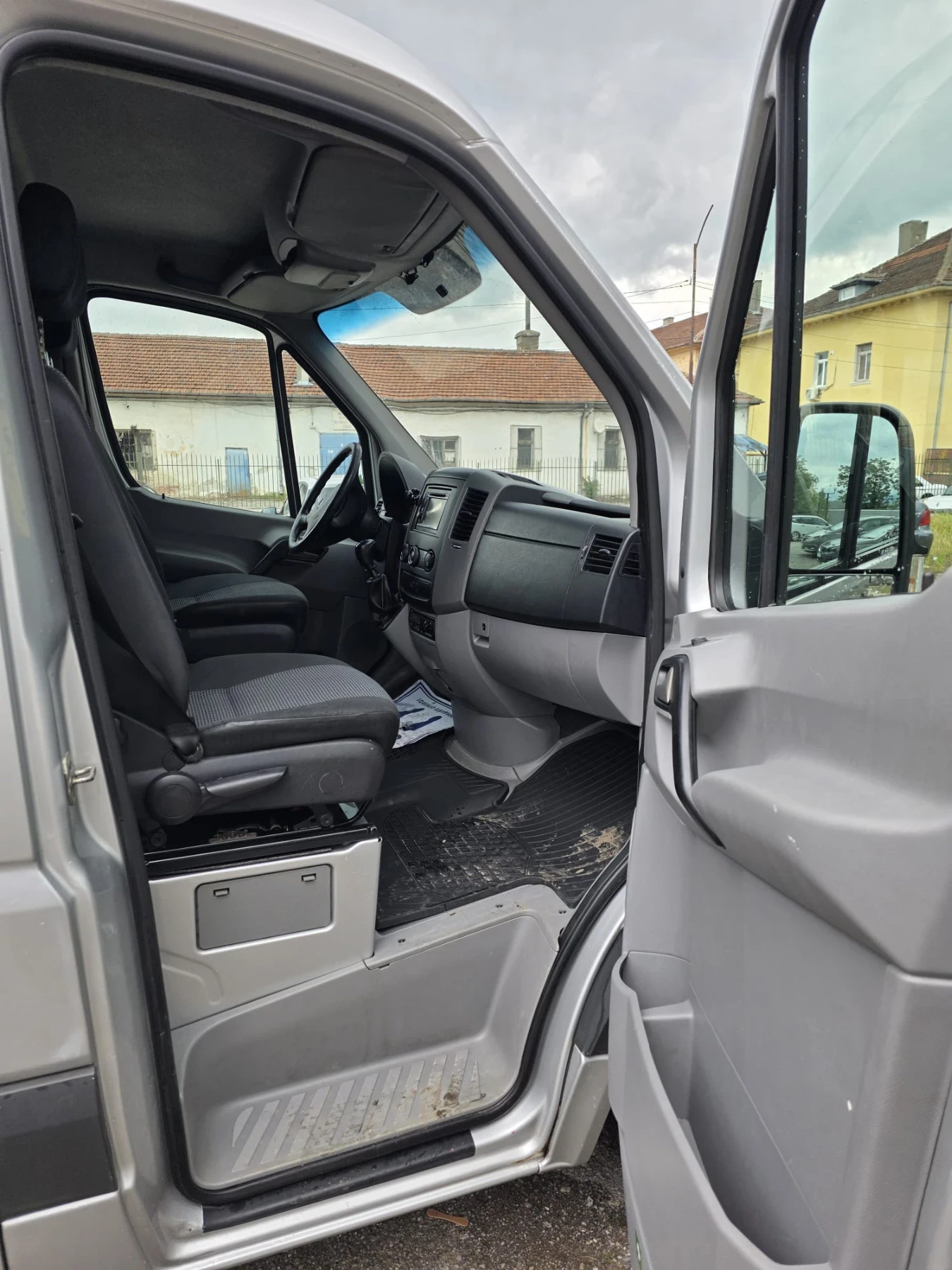 Mercedes-Benz Sprinter 313, снимка 7 - Бусове и автобуси - 54272530