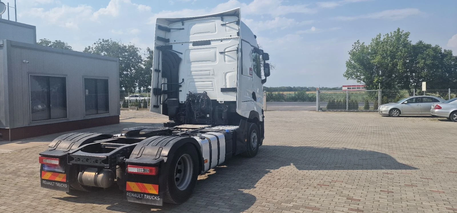Renault T 520 - изображение 6