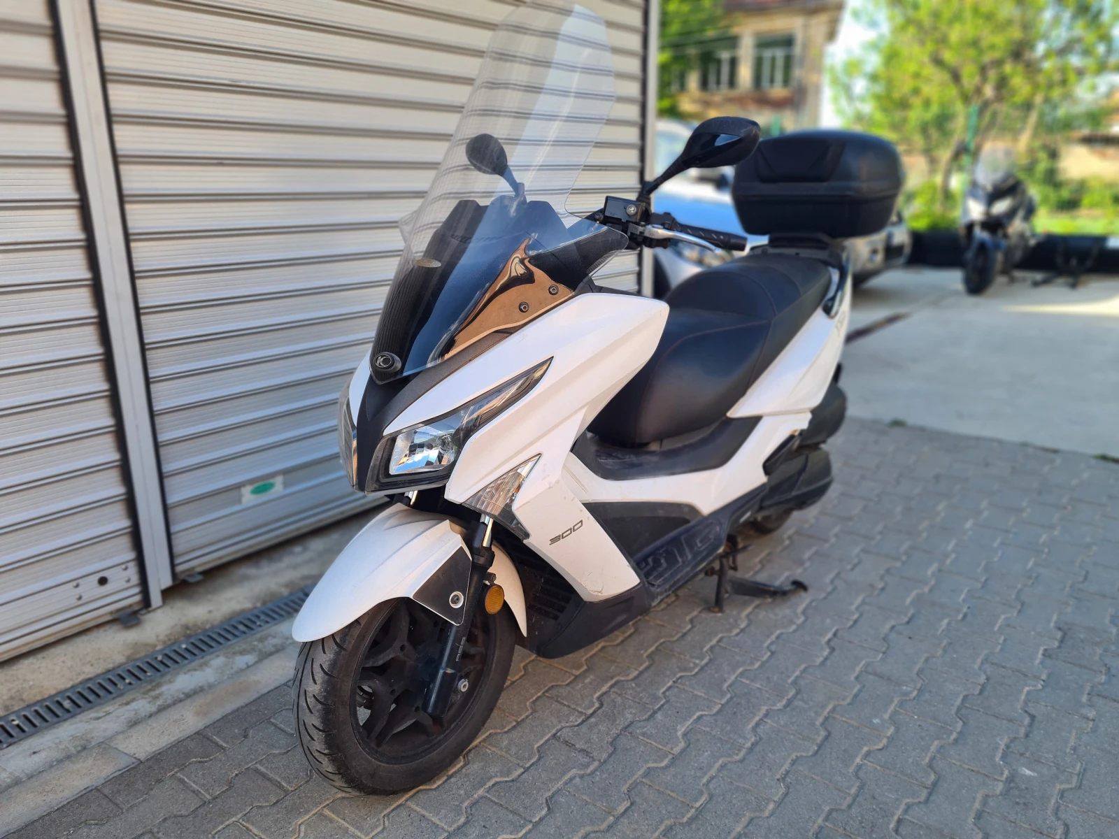 Kymco Xciting X- town 300i - изображение 4