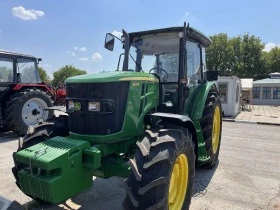      John Deere 6135B