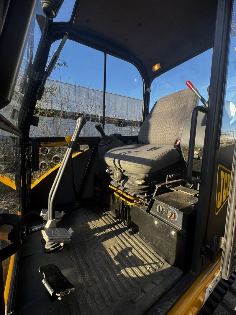 Багер JCB 8060, снимка 16 - Индустриална техника - 53122928