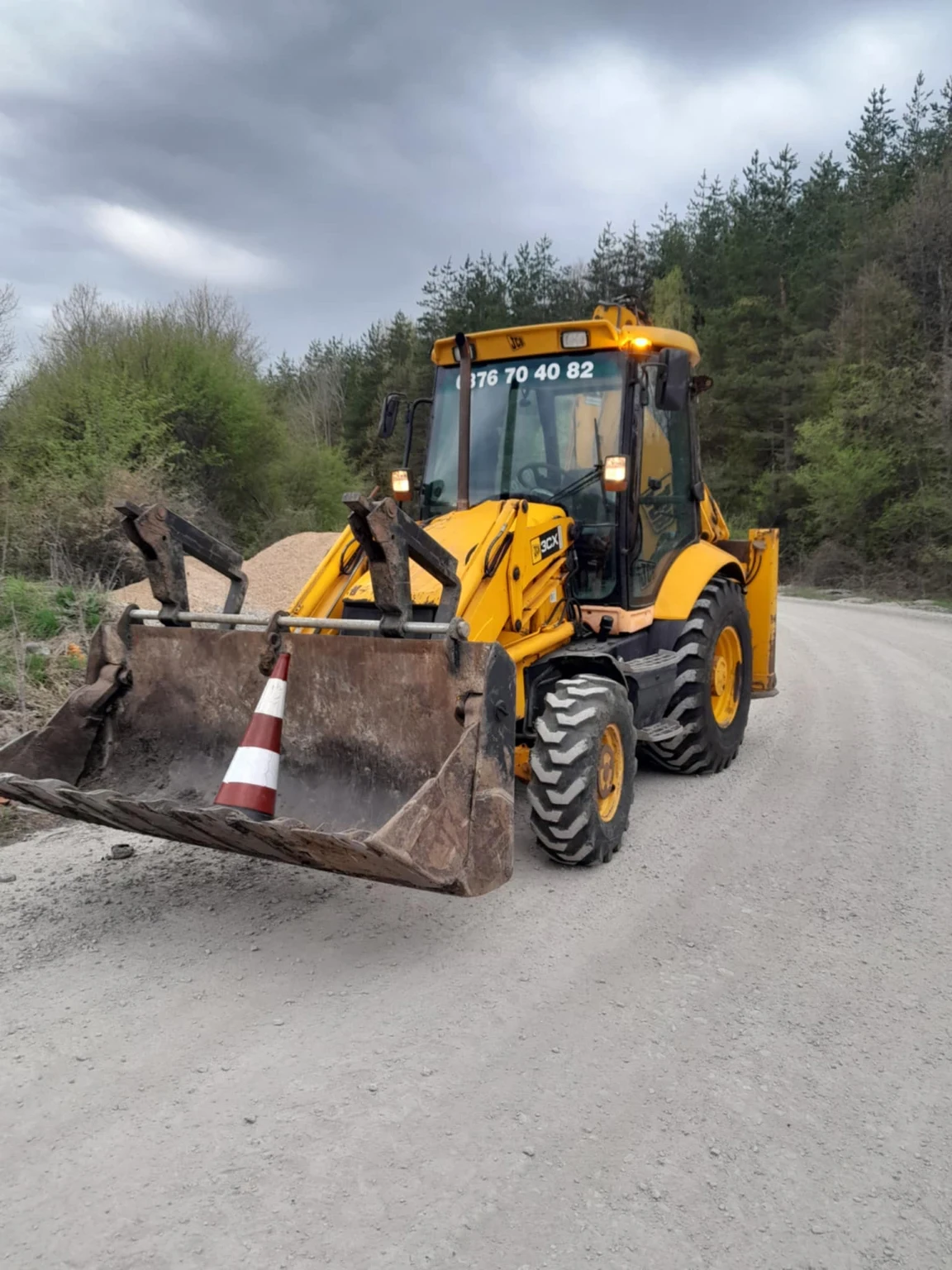 Багер JCB 3CX