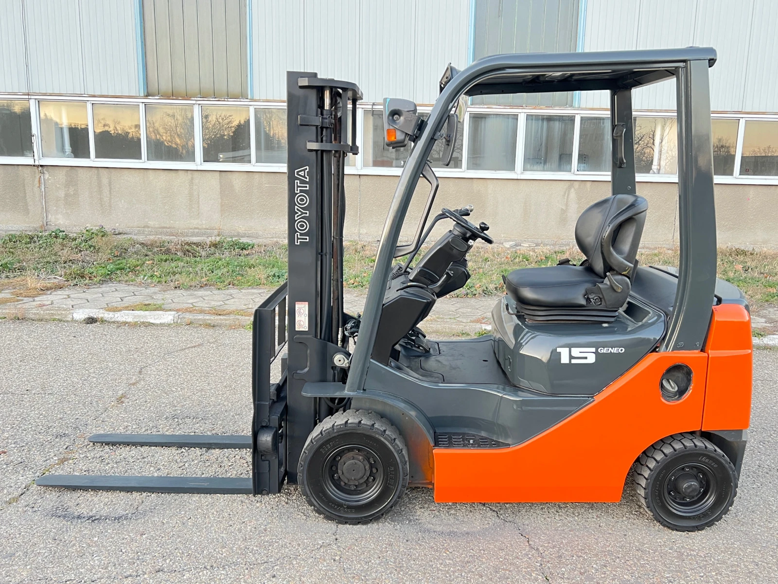  Toyota  /   /   | Mobile.bg   2