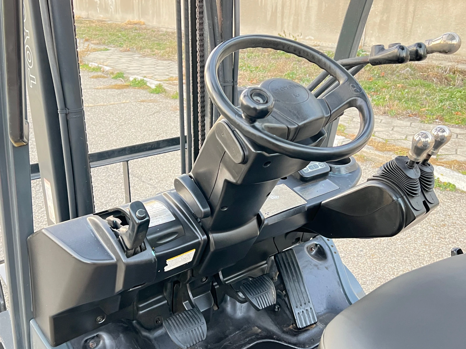  Toyota  /   /   | Mobile.bg   10