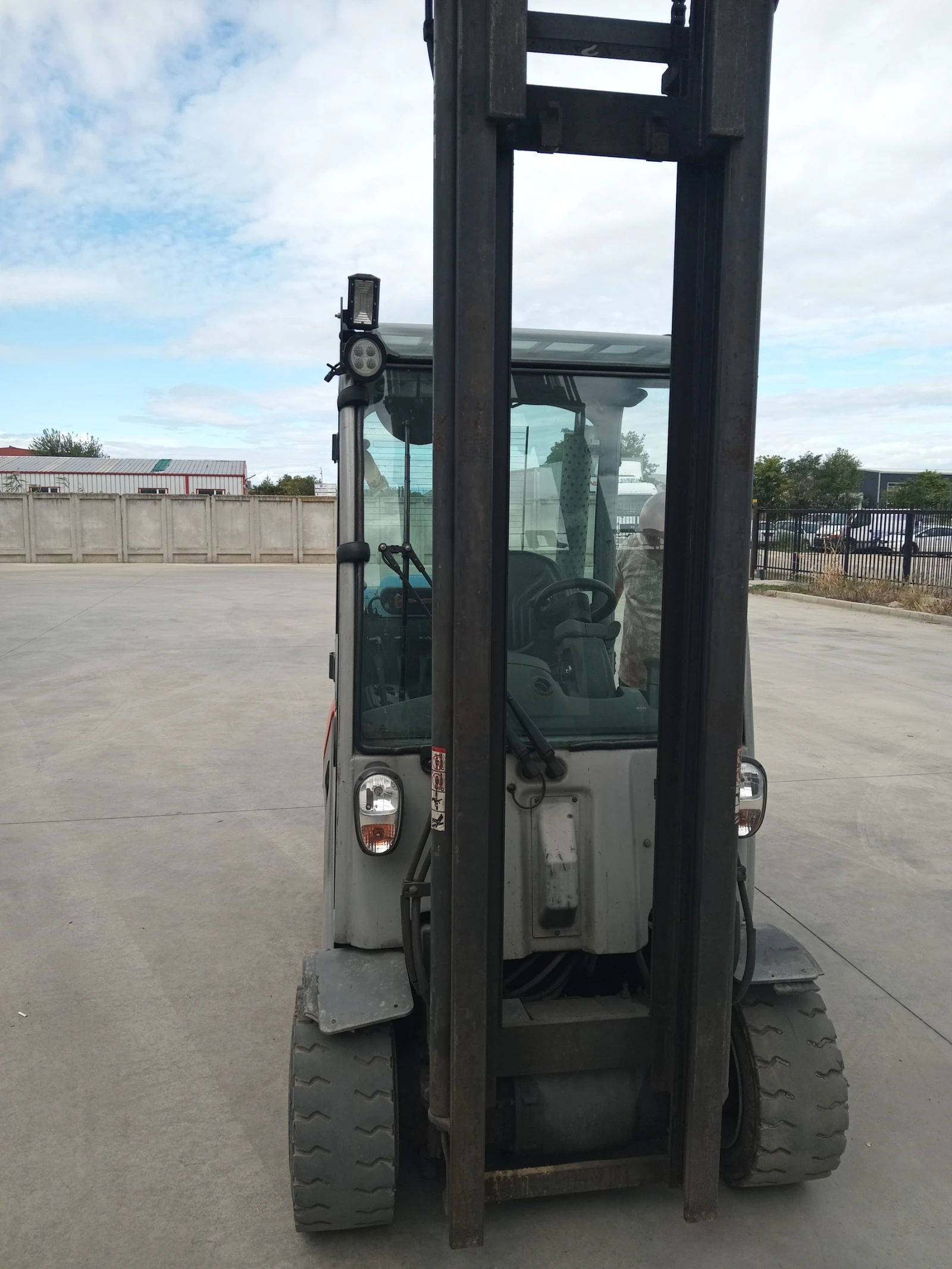  Still | Mobile.bg   9