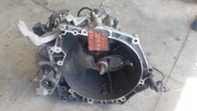 Скоростна кутия CITROEN C4 PICASSO 1.6HDI 2006, снимка 2