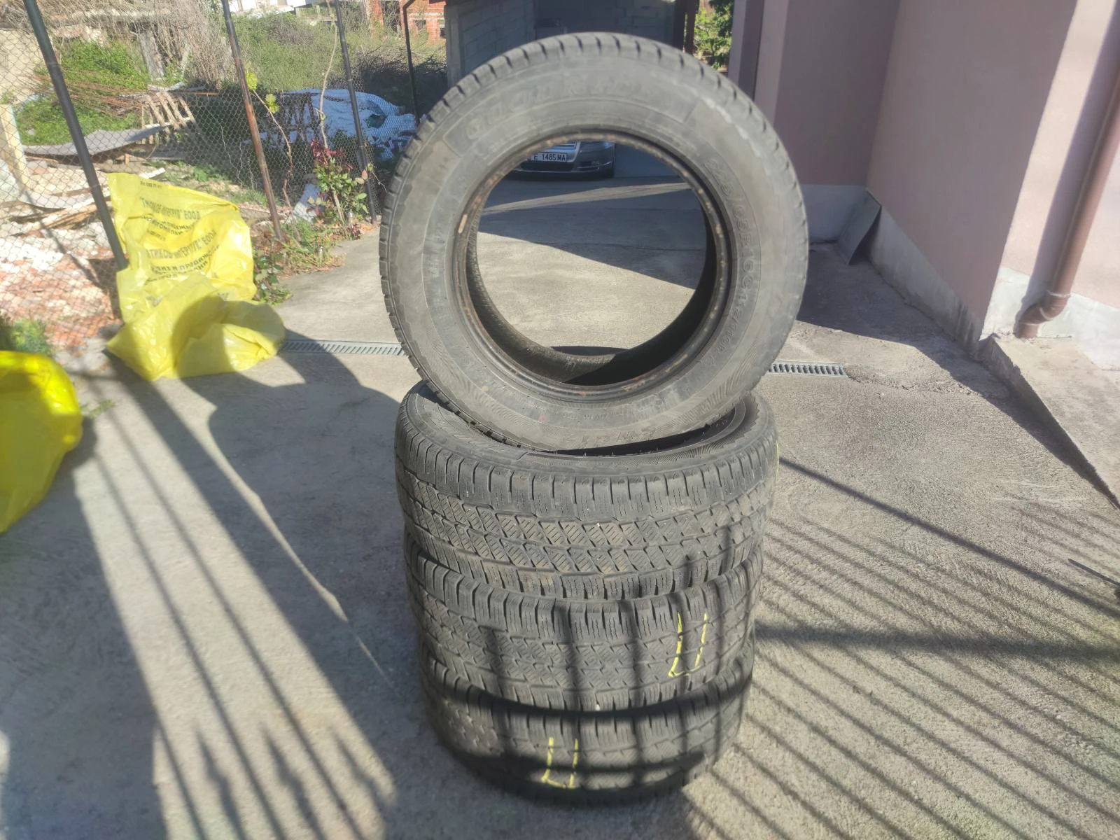 ���� 225/65R16 | Mobile.bg � ����������� 1