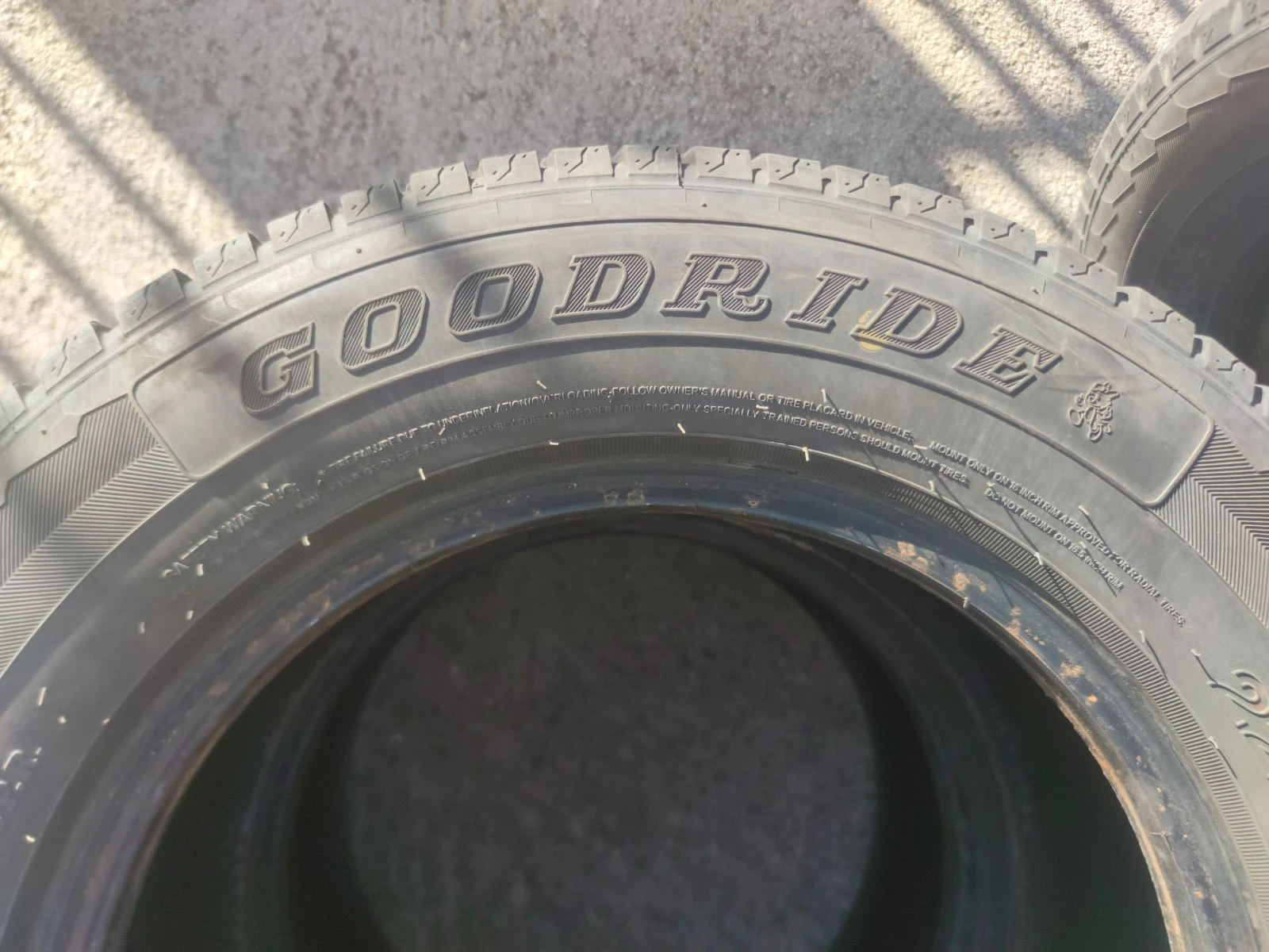 ���� 225/65R16 | Mobile.bg � ����������� 2