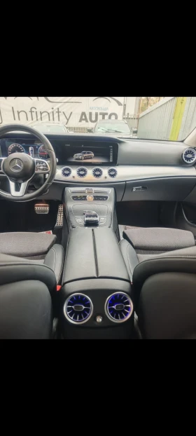 Mercedes-Benz E 220 AMG, ДИГИТАЛ, АМБИЕНТ, КАМЕРА, ПОДГРЕВ, ФУЛ , снимка 9
