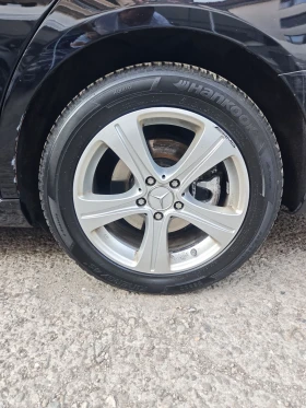 Mercedes-Benz E 220 AMG, ДИГИТАЛ, АМБИЕНТ, КАМЕРА, ПОДГРЕВ, ФУЛ , снимка 17