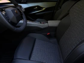 Peugeot 3008 HEV/145HP/ALLURE/360/NAVI/CPLAY/LED/KLESS/643q, снимка 5