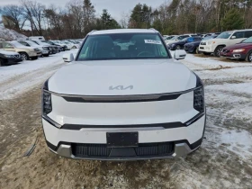 Kia EV9 0 All wheel drive - 42900 лв. / 21934.42 € - 48824279 10