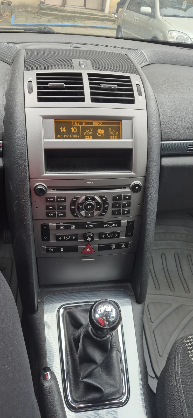 Peugeot 407 2.0 HDI, снимка 11 - Автомобили и джипове - 48028757