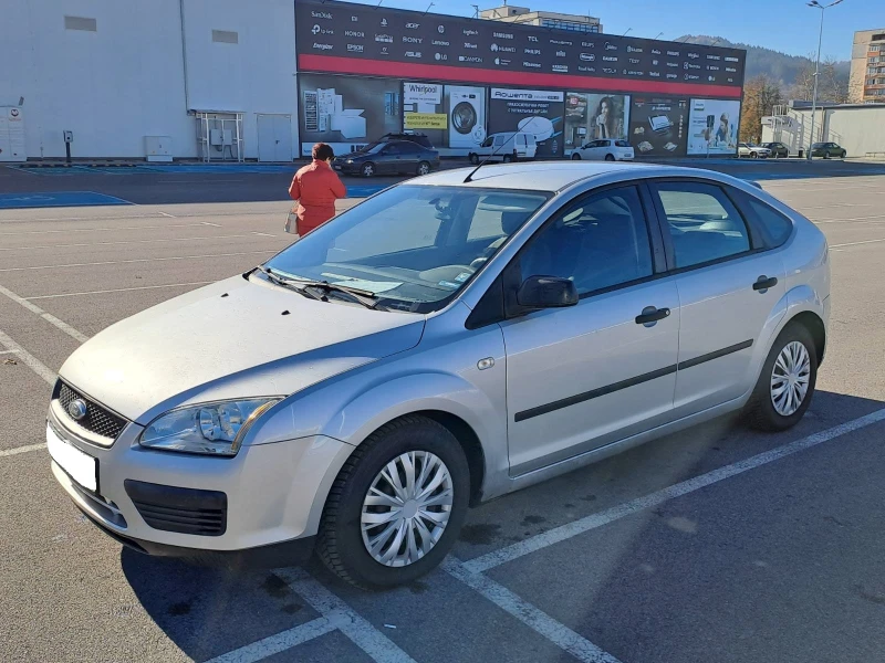 Ford Focus 1.6 I, снимка 1 - Автомобили и джипове - 48280317