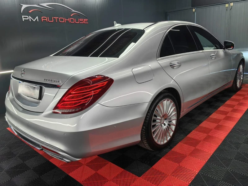 Mercedes-Benz S 350 BLUETEC* 4MATIC* AMG* DISTR* BURMASTER* PANO, снимка 4 - Автомобили и джипове - 52078934