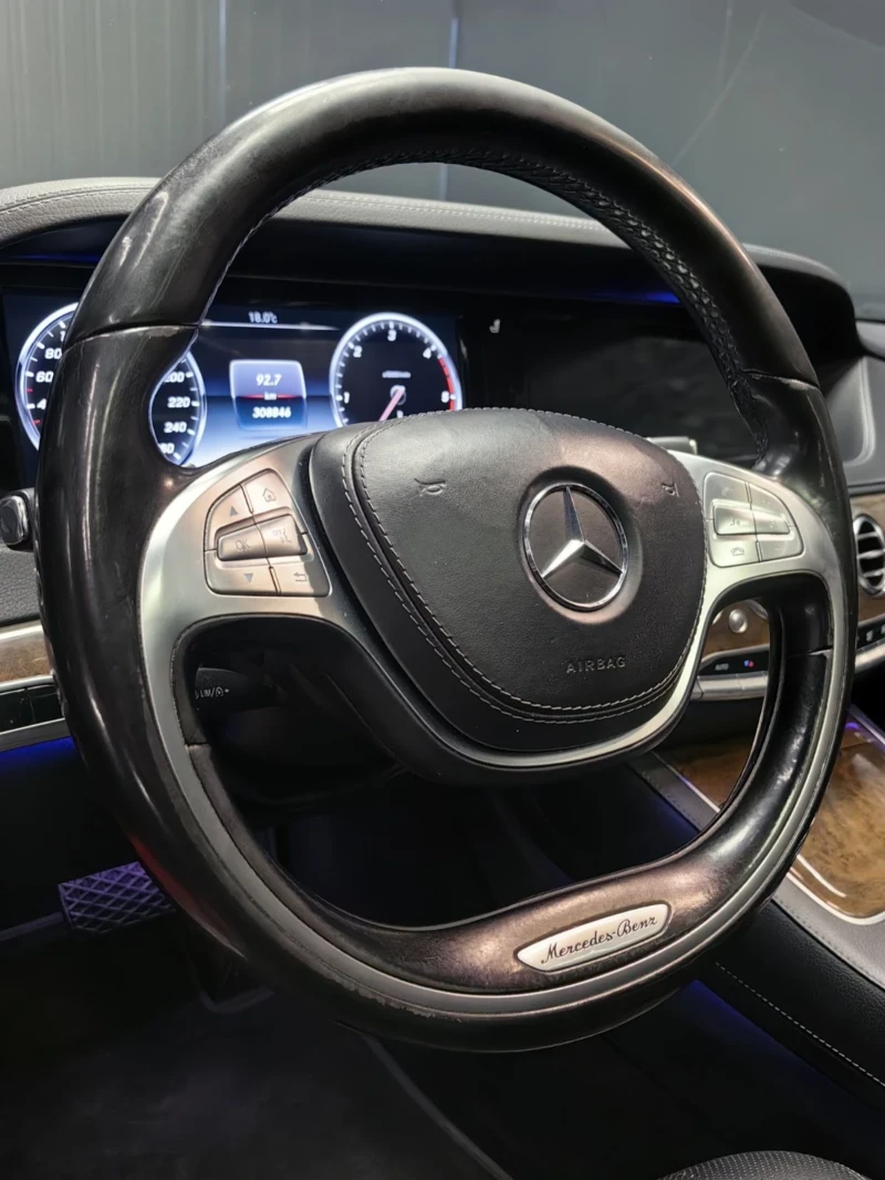 Mercedes-Benz S 350 BLUETEC* 4MATIC* AMG* DISTR* BURMASTER* PANO, снимка 13 - Автомобили и джипове - 52078934