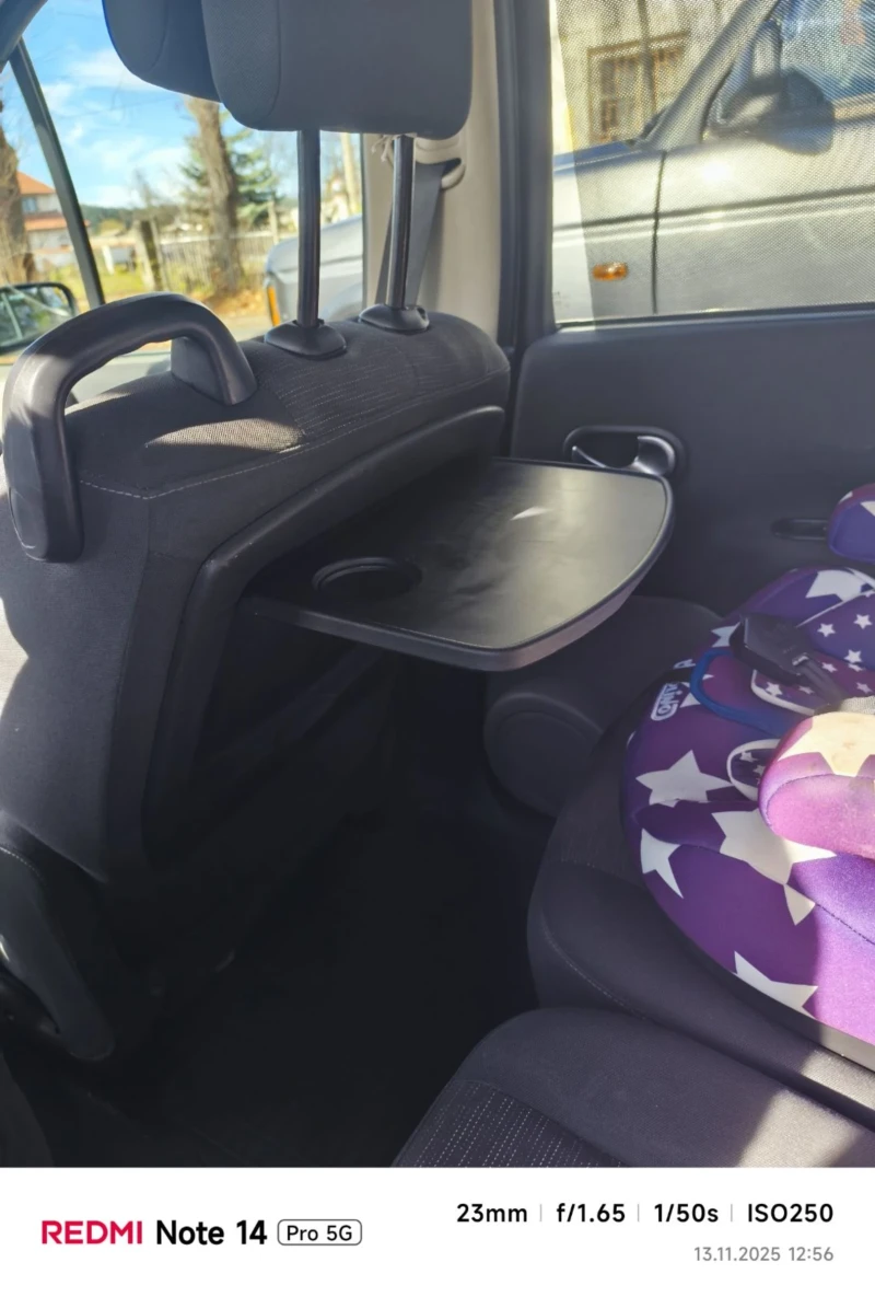 Renault Grand scenic, снимка 8 - Автомобили и джипове - 52406442