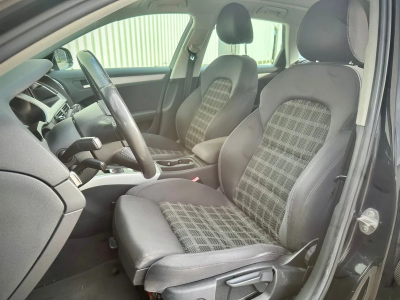 Audi A4 Avant 2.0 TFSI, 2010г., снимка 15 - Автомобили и джипове - 52612574