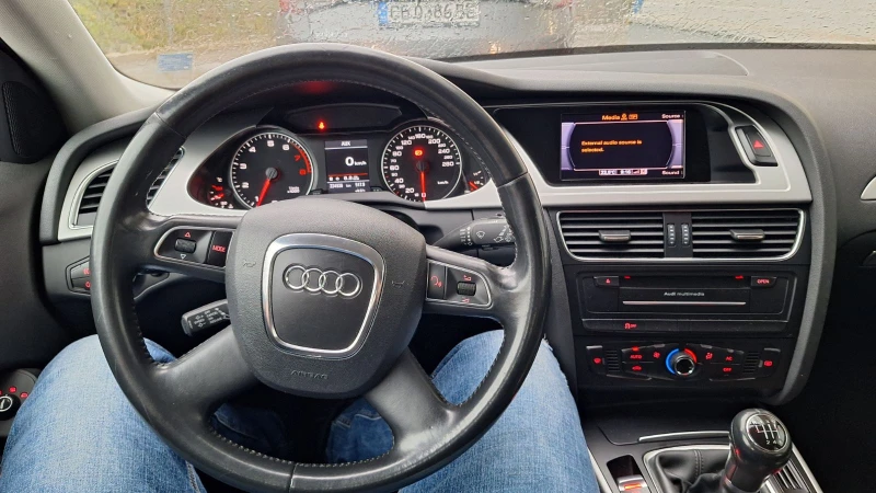 Audi A4 Avant 2.0 TFSI, 2010г., снимка 9 - Автомобили и джипове - 52612574