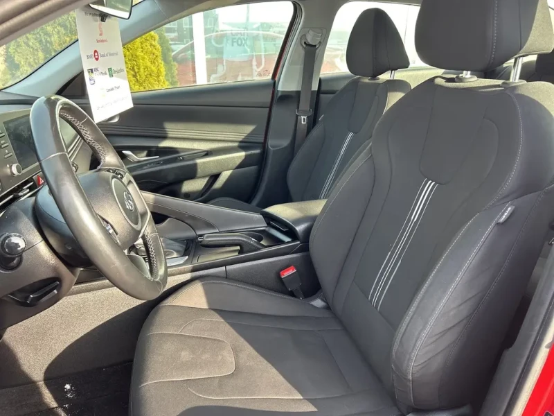 Hyundai Elantra Preferred* Preferred IVT w/Sun & Tech Package, снимка 7 - Автомобили и джипове - 53406110