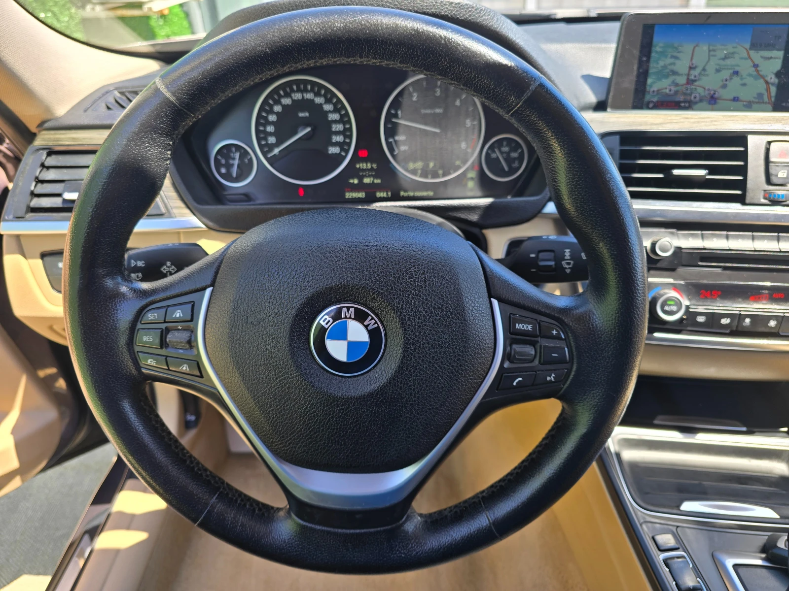 BMW 330 N57D  * DISTRONIC * LUXURY  | Mobile.bg   13