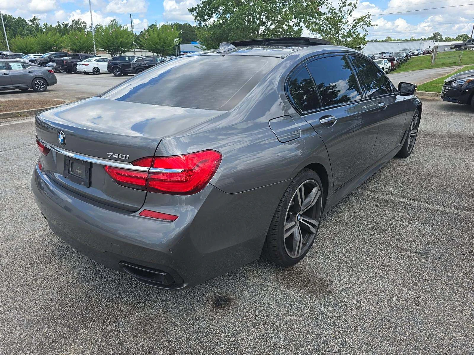 BMW 740 * M Performance* Shadow* Massage* 360* Крайна цена - изображение 3