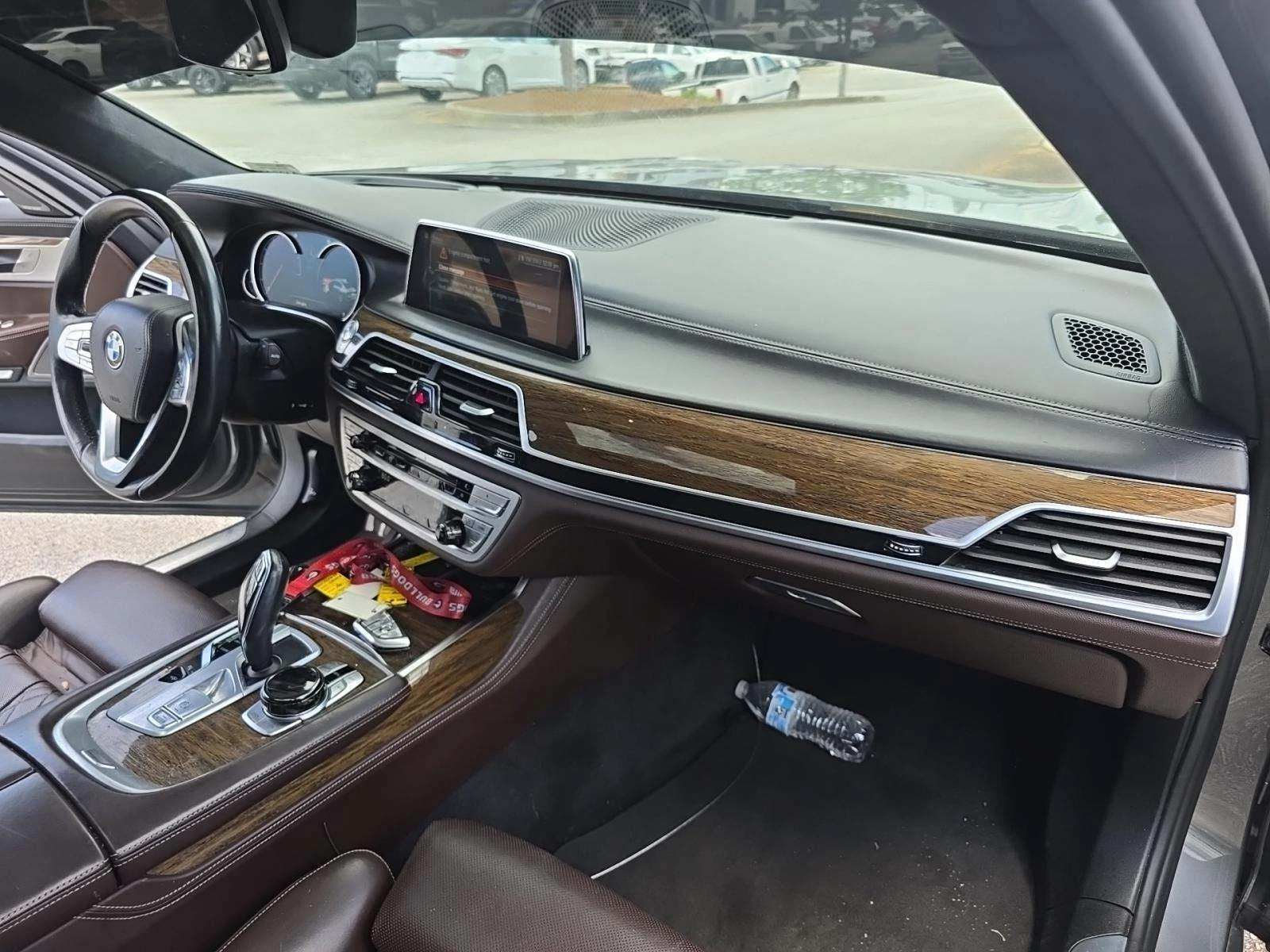 BMW 740 * M Performance* Shadow* Massage* 360* Крайна цена - изображение 9