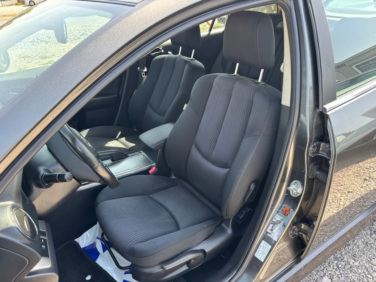 Mazda 6 1.8-120кс - изображение 8