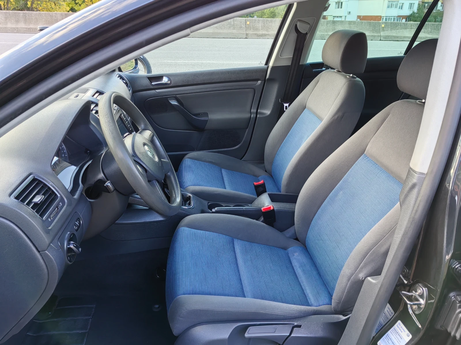 VW Golf 1.9tdi 90ps Navi | Mobile.bg — изображение 12