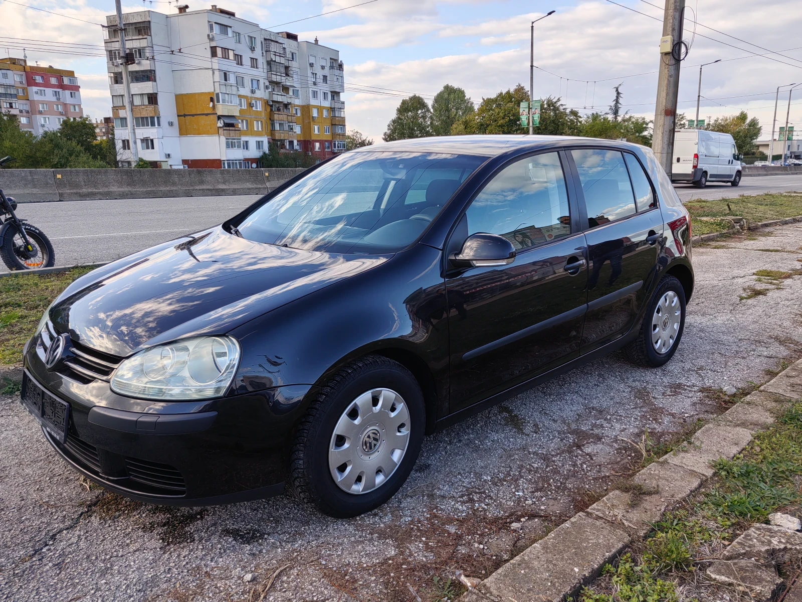 VW Golf 1.9tdi 105ps Navi - изображение 3