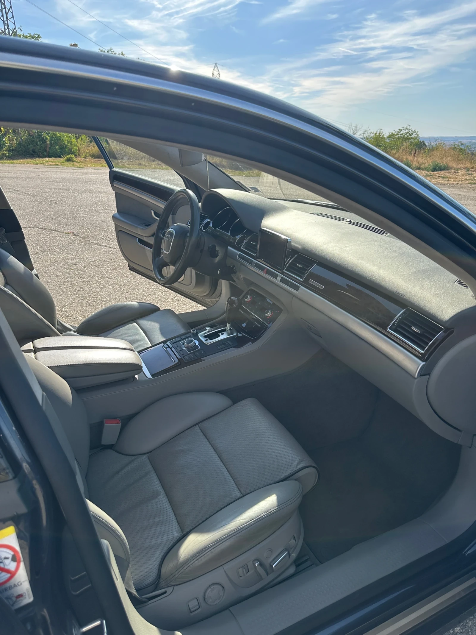 Audi A8 4.2 FSI - изображение 5