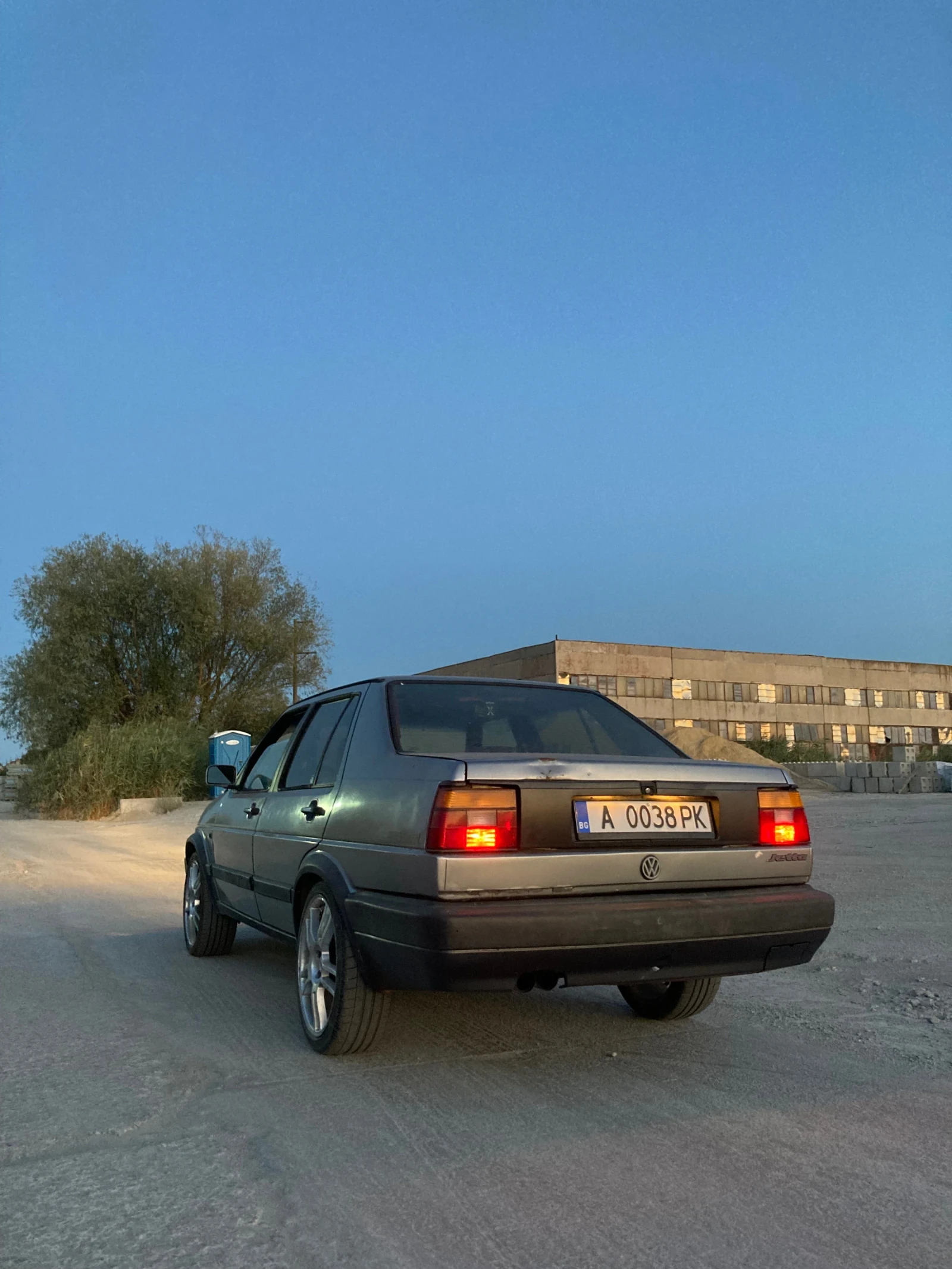 VW Jetta 1.6 PN - изображение 10