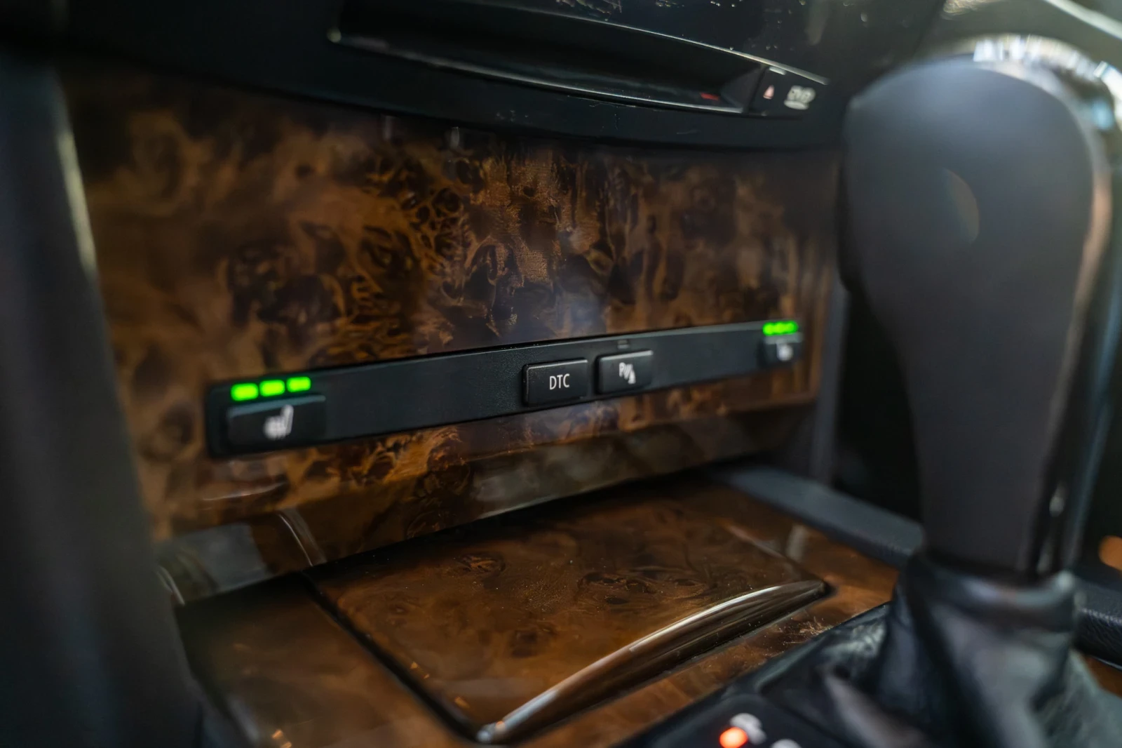 BMW 525 BMW E60 525d 177 . . 2006 .   | Mobile.bg   13