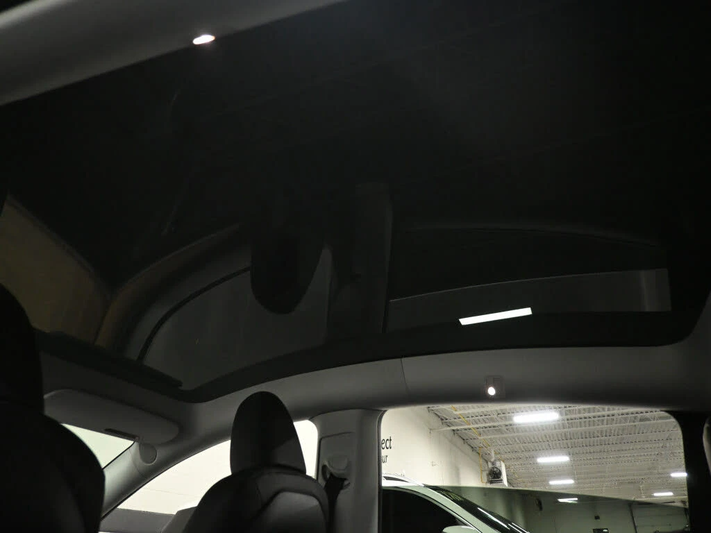 Tesla Model Y RWD* ����������* (���� �� ��) | Mobile.bg � ����������� 15