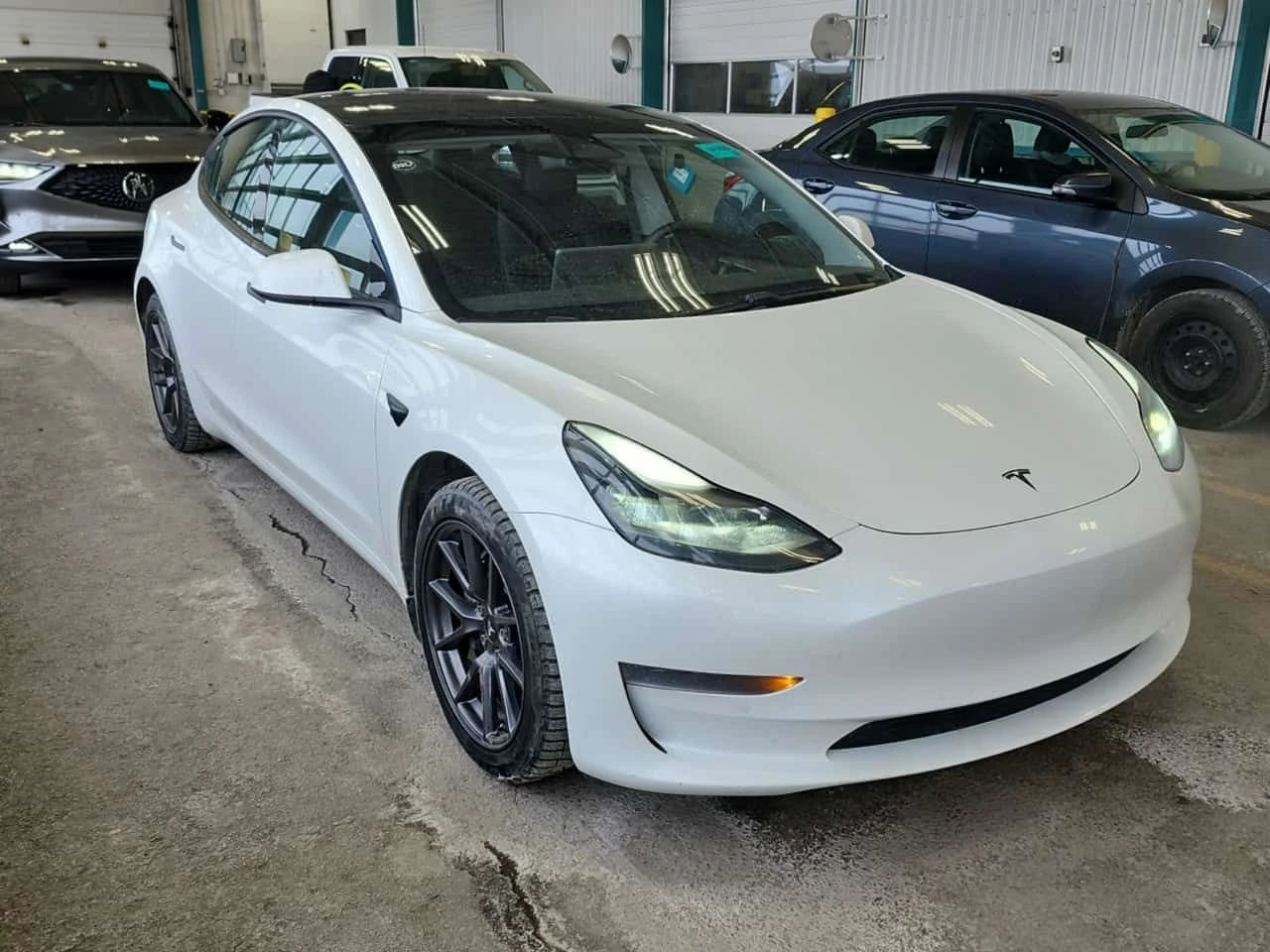 Tesla Model 3 STANDARD RANGE PLUS /CARFAX/Подгрев/Пано