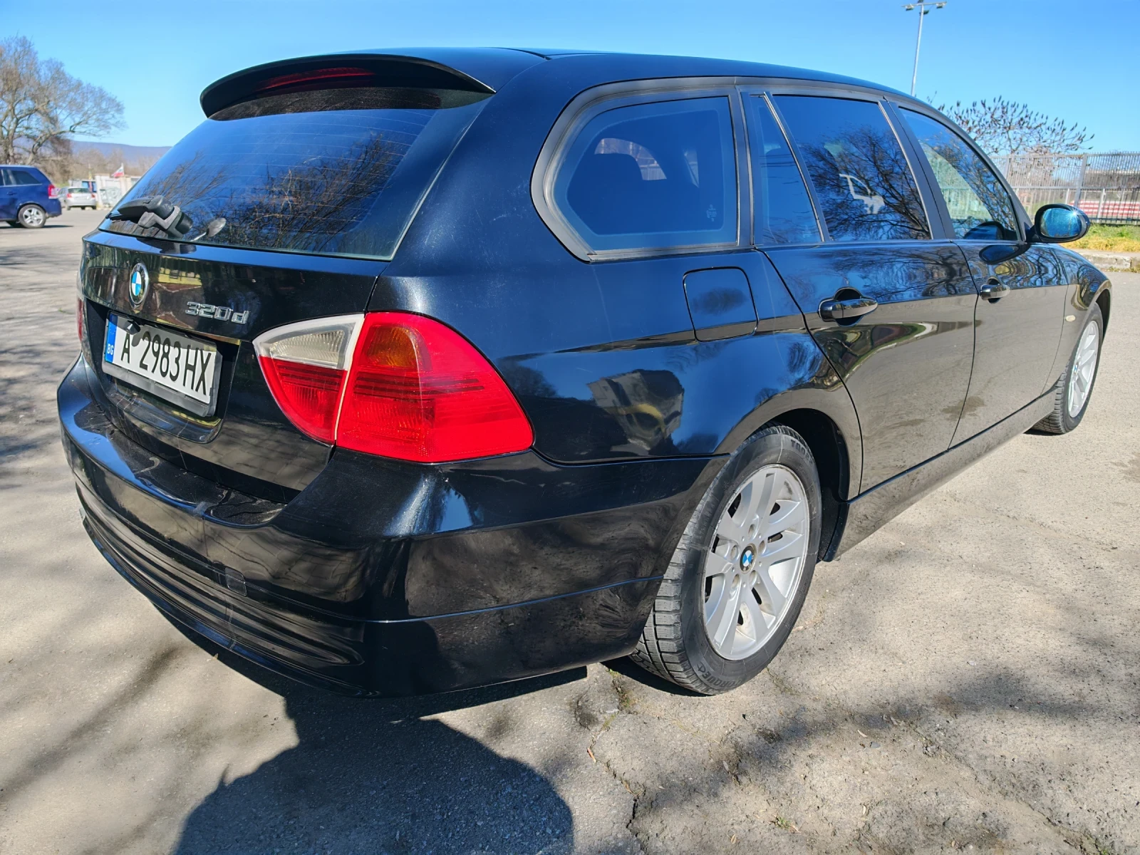 BMW 320, снимка 5 - Автомобили и джипове - 53784925