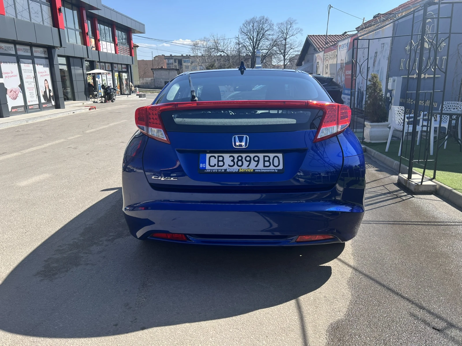 Honda Civic 1.8 i-VTEC Sport, Камера | Michelin 2025, Обслуж, снимка 5 - Автомобили и джипове - 53870206