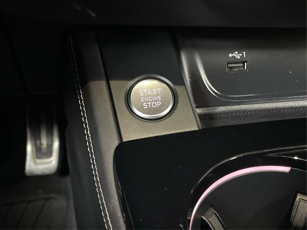 Audi A5 Sportback* Quattro* АвтоКредит* (ЦЕНА ДО БГ), снимка 17 - Автомобили и джипове - 54057606