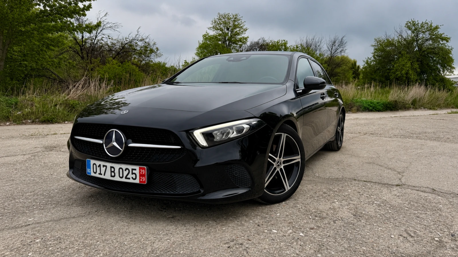 Mercedes-Benz A 180 Line Assist | Камера | Перфектен Дигитален