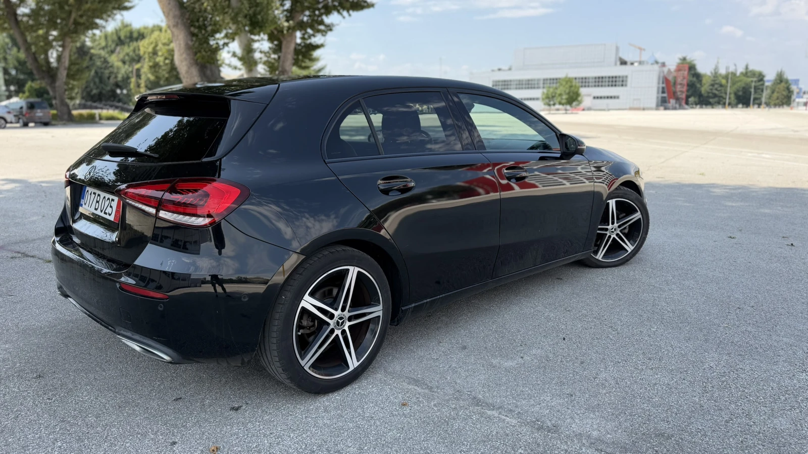 Mercedes-Benz A 180 Line Assist| ������ 360| ���������| Distronic | Mobile.bg � ����������� 5