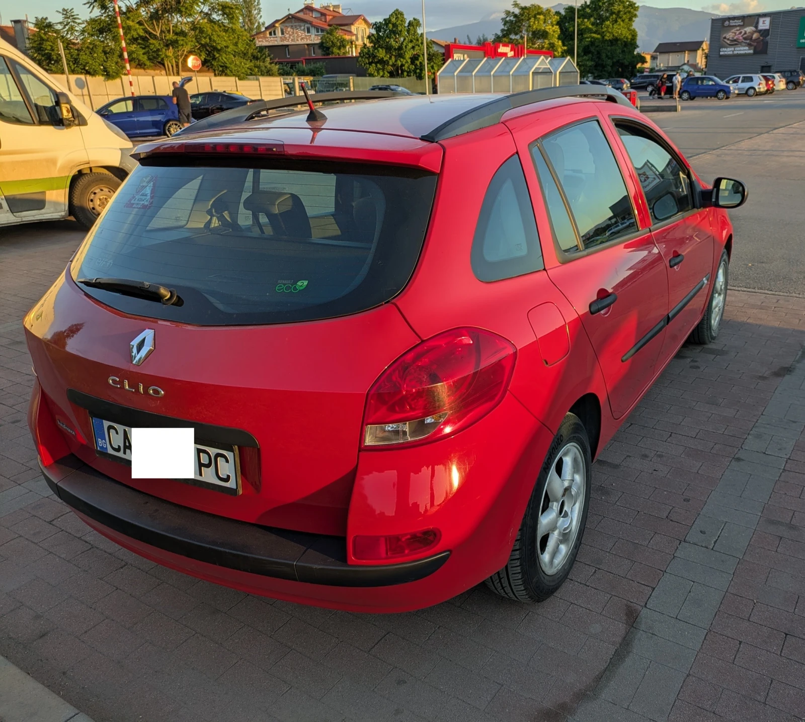 Renault Clio, снимка 5 - Автомобили и джипове - 54974893